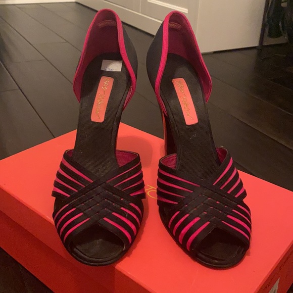 BETSEY JOHNSON Stiletto Shoes Size 7 - Picture 2 of 6